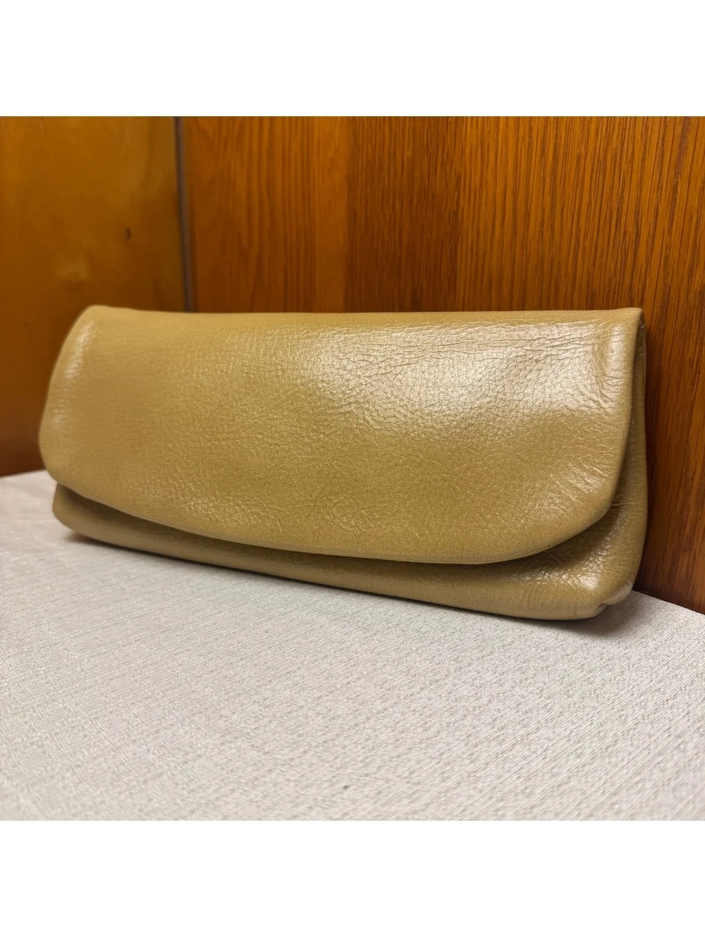 Vintage Tan Leather Clutch Purse Soft Foldover Minimalist Envelope Handbag